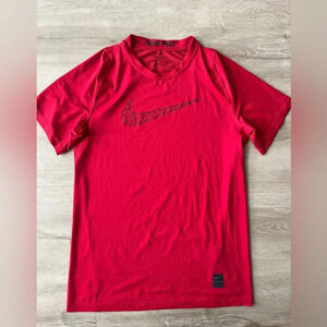 Nike Pro youth dri- fit Short Sleeve Red SZ XL
